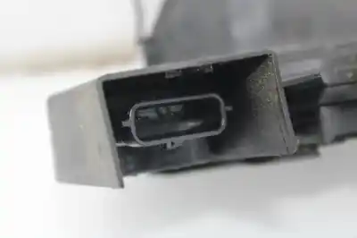 Peça sobressalente para automóvel em segunda mão fechadura da porta traseira esquerda por renault scenic iv bose-edition referências oem iam 825037705r