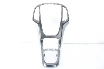 Peça sobressalente para automóvel em segunda mão moldagem por opel astra j lim. selective referências oem iam 13349237