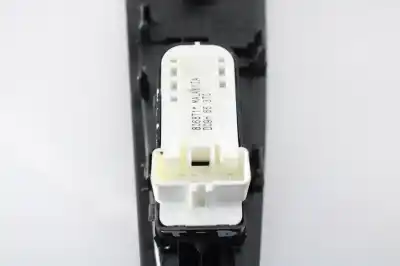Peça sobressalente para automóvel em segunda mão botão / interruptor elevador vidro traseiro direito por mazda 2 lim. () luxury referências oem iam d09h66370  