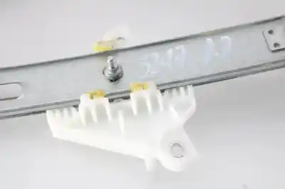 Peça sobressalente para automóvel em segunda mão elevador de vidros dianteiro direito por mazda 2 lim. () luxury referências oem iam 