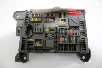 Tweedehands auto-onderdeel relais/zekeringenkastje voor bmw x6 (e71) 3.0 turbodiesel cat oem iam-referenties 693168704