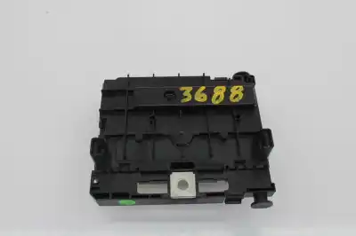 Pièce détachée automobile d'occasion boîtes à fusibles pour peugeot 807 peugeot références oem iam 9807029180  