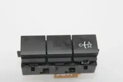 Peça sobressalente para automóvel em segunda mão trocar por peugeot 208 active referências oem iam 96750154zd