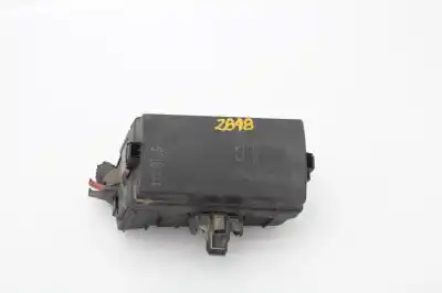 Pezzo di ricambio per auto di seconda mano scatola relè/fusibili per volkswagen touran (5t1) advance bmt riferimenti oem iam hm33966837