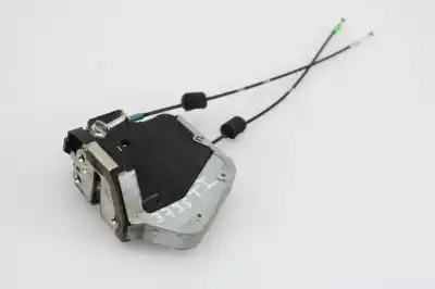 Peça sobressalente para automóvel em segunda mão fechadura da porta traseira esquerda por toyota rav 4 (a3) active referências oem iam a046693