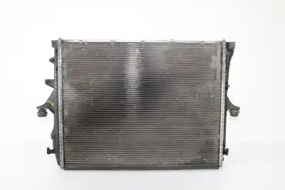 Автозапчастина б/у водяний радіатор для audi q7 4l посилання на oem iam 7l6121253b