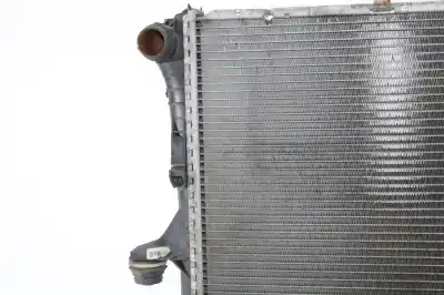 Автозапчастина б/у водяний радіатор для audi q7 4l посилання на oem iam 7l6121253b  
