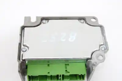 Автозапчасти б/у блок управления подушками безопасности за jeep cherokee (kj) 2.8 crd 4x4 ссылки oem iam p04606999aa  