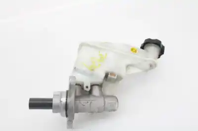 İkinci el araba yedek parçası fren pompasi için hyundai i30 (gd) style oem iam referansları 2l18d7