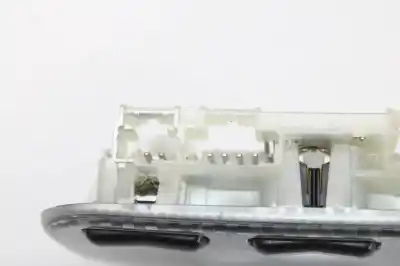 Peça sobressalente para automóvel em segunda mão luz interior por citroen ds3 sport referências oem iam 9672570380  