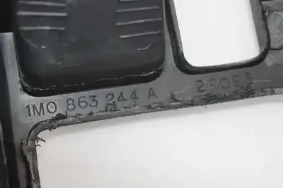 Pezzo di ricambio per auto di seconda mano bracciolo centrale per seat leon (1m1) sport riferimenti oem iam 1m0863244a  