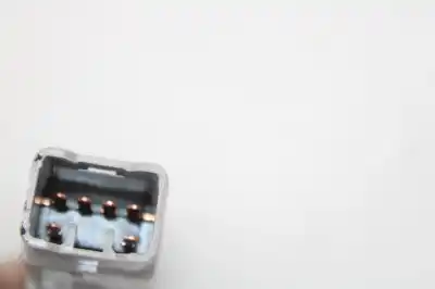 Peça sobressalente para automóvel em segunda mão trocar por hyundai ix35 style awd referências oem iam 933202s8009p