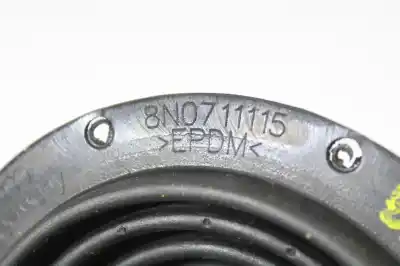 Second-hand car spare part gear lever knob for audi tt (8n3/8n9) 1.8 t quattro coupe (165kw) oem iam references 8n0711115  