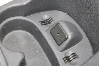 Pezzo di ricambio per auto di seconda mano bracciolo centrale per opel corsa d corsavan riferimenti oem iam 13184076  