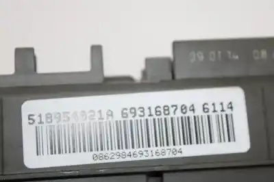 Second-hand car spare part fuse box unit for bmw x6 (e71) xdrive40d oem iam references 518954021a  