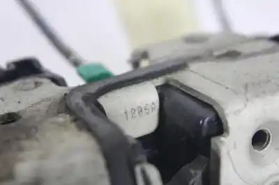 Second-hand car spare part rear left door lock for dodge caliber s oem iam references 04589415ac