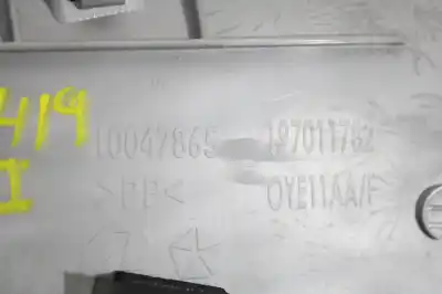 Second-hand car spare part left rear door trim for dodge caliber s oem iam references 0yr051daac