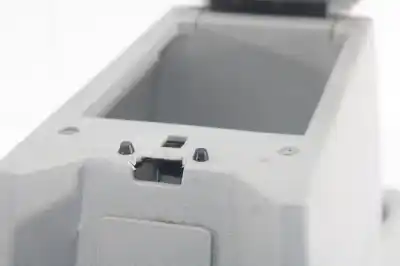 Pezzo di ricambio per auto di seconda mano bracciolo centrale per dodge caliber s riferimenti oem iam 1bm461daab  