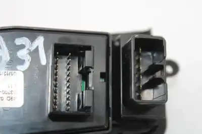 Peça sobressalente para automóvel em segunda mão trocar por kia cee´d drive referências oem iam 93300a2110  