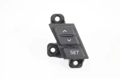 Peça sobressalente para automóvel em segunda mão trocar por kia cee´d drive referências oem iam 93796a2000