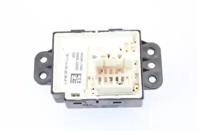 Pezzo di ricambio per auto di seconda mano controllo specchio per kia cee´d drive riferimenti oem iam 49d4801110  