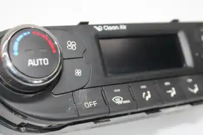Second-hand car spare part climate control for kia cee´d drive oem iam references 97250a2202  
