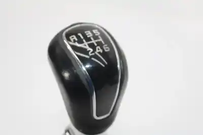 Pièce détachée automobile d'occasion levier pour kia cee´d drive références oem iam 43700a2300  