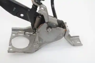 Second-hand car spare part brake pedal for kia cee´d drive oem iam references 328003x300  