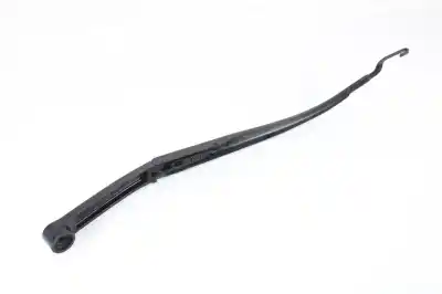 Second-hand car spare part front right windshield wiper arm for kia cee´d drive oem iam references 4431dd  