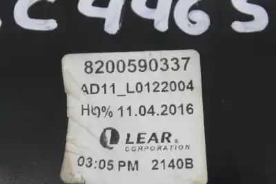 Автозапчастина б/у середній для renault kangoo extrem посилання на oem iam 8200590337  