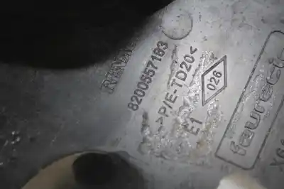 Автозапчастина б/у задні модинги для renault kangoo extrem посилання на oem iam 8200557183  