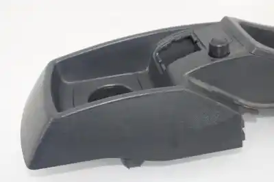 Автозапчастина б/у центральна консоль для renault kangoo extrem посилання на oem iam 8200457030  