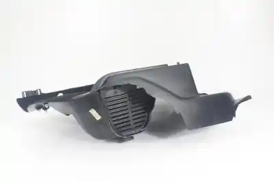 Second-hand car spare part tailgate trim for land rover evoque hse oem iam references bj3245430  