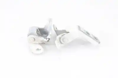 Pezzo di ricambio per auto di seconda mano cerniera porta anteriore sinistra per toyota auris (_e15_) 1.4 d-4d (nde150_) riferimenti oem iam 4464 di
