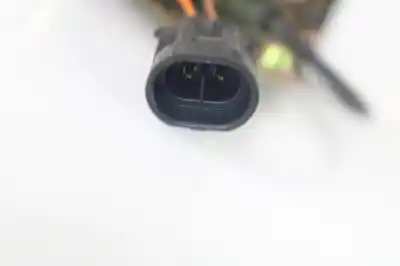 Second-hand car spare part front right door lock for microcar smart  oem iam references 0004647v004  