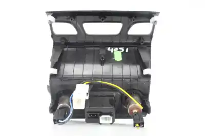 Peça sobressalente para automóvel em segunda mão conector usb por hyundai ix35 style awd referências oem iam 2s500tan  