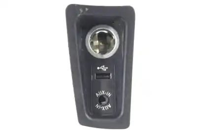 Peça sobressalente para automóvel em segunda mão conector usb por bmw serie 1 cabrio (e88) 118d referências oem iam 8410923765301