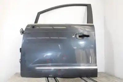 Second-hand car spare part left front door for ssangyong rodius xdi limited oem iam references 3930 di