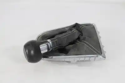 Peça sobressalente para automóvel em segunda mão forra da alavanca de velocidades por opel astra j lim. selective referências oem iam 9226201132