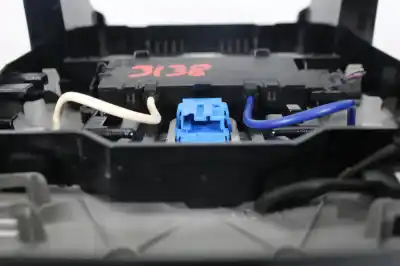 Second-hand car spare part interior light for opel astra j lim. selective oem iam references 315671560  