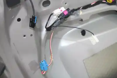 Автозапчасти б/у задняя дверь за mini mini (r56) one d ссылки oem iam 4404  