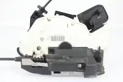 Автозапчастина б/у замок дверей заднього лівого для seat leon (5f1) 1.6 tdi посилання на oem iam 5k4839015ae  