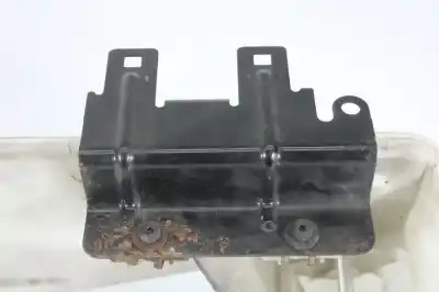 Second-hand car spare part windscreen washer bottle for dodge nitro 2.8 crd oem iam references 55157432a  