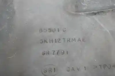 Second-hand car spare part front grille for dodge nitro 2.8 crd oem iam references 5kh12trmae  