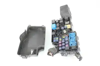 Second-hand car spare part fuse box unit for mazda 3 lim. (bl) sportive oem iam references bbp866761