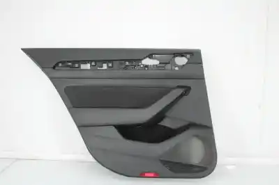 Peça sobressalente para automóvel em segunda mão forra / revestimento da porta traseira esquerda por volkswagen passat b8 (3g2, cb2) 1.6 tdi referências oem iam 3g9867211