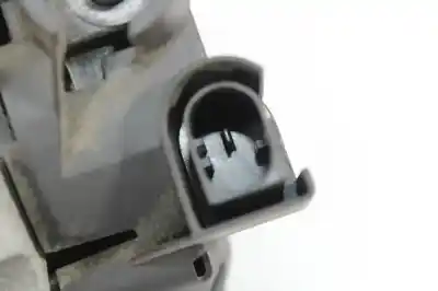 Peça sobressalente para automóvel em segunda mão alternador por mazda 2 (dy) 1.4 cd referências oem iam 8v2110300ab  