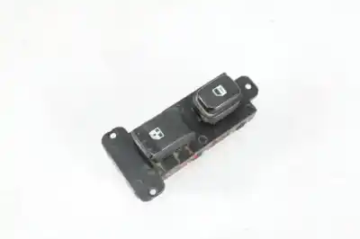 Peça sobressalente para automóvel em segunda mão Botão / Interruptor Elevador Vidro Dianteiro Direito por SSANGYONG REXTON W / REXTON 2.0 XDI Referências OEM IAM 202005280  