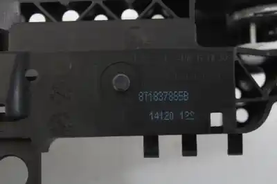 Автозапчасти б/у левая передняя наружная ручка за audi a4 b8 (8k2) 2.0 tdi ссылки oem iam 8t1837885b  