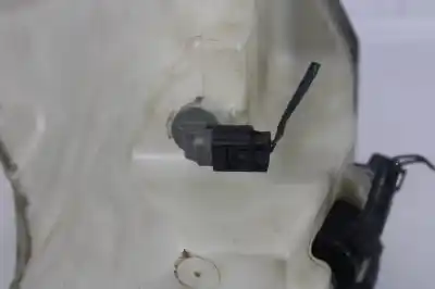 Second-hand car spare part windscreen washer bottle for bmw x3 (e83) 2.0 d oem iam references 61663403211  